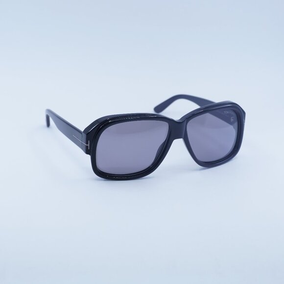 New Tom Ford Lyle FT0837-N 01C Sunglasses Black Square Frame, Grey Lenses - Picture 1 of 10